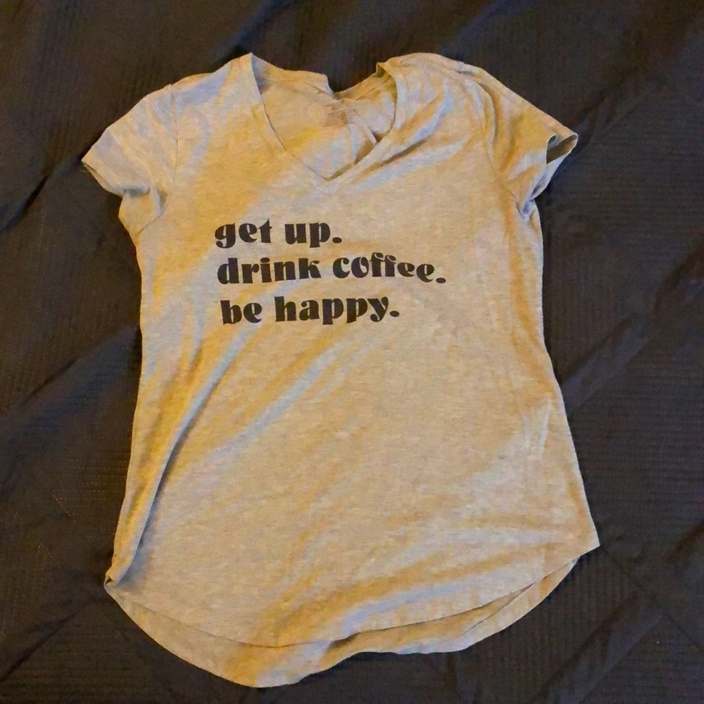 V-neck t-shirt